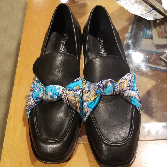 Jeffrey Campbell Bollero 8. - Picture 2 of 6